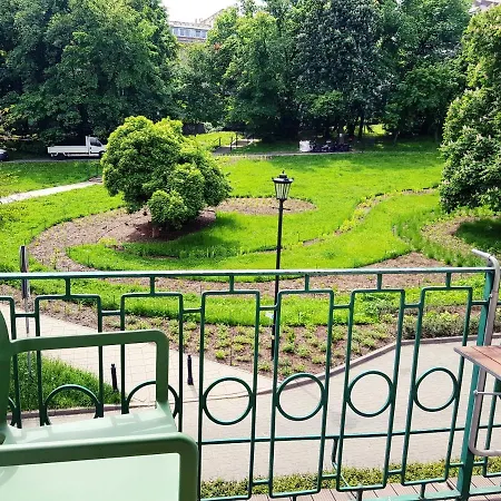 Apartment Mieszkanko Kolo Zamku Zaciszna Starowka *