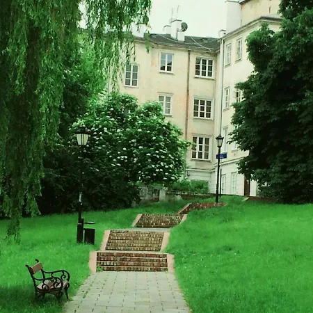 Mieszkanko Kolo Zamku Zaciszna Starowka * Warsaw