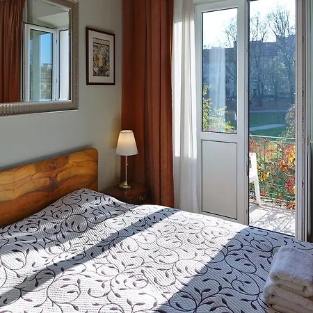 Mieszkanko Kolo Zamku Zaciszna Starowka Warsaw