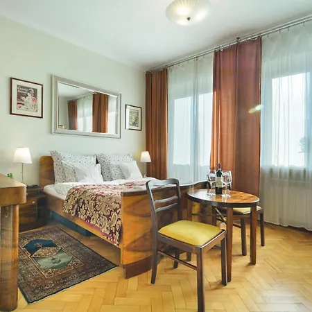 Apartment Mieszkanko Kolo Zamku Zaciszna Starowka *