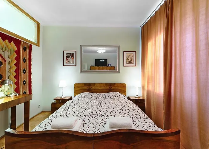 Mieszkanko Kolo Zamku Zaciszna Starowka Warsaw