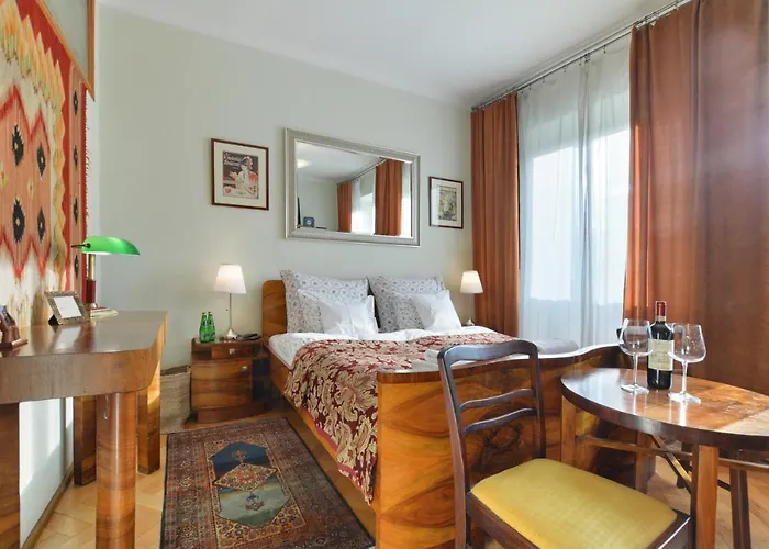 Apartment Mieszkanko Kolo Zamku Zaciszna Starowka *