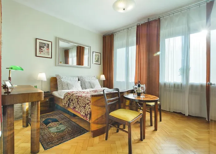 Apartment Mieszkanko Kolo Zamku Zaciszna Starowka *