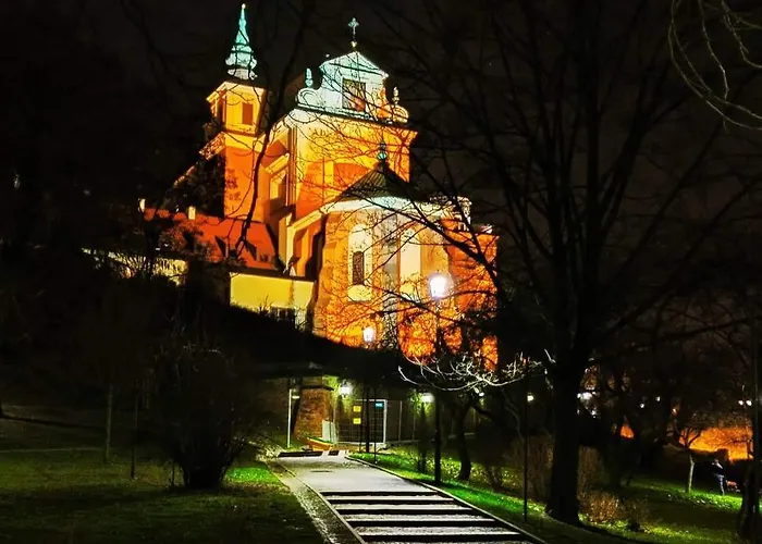 Apartment Mieszkanko Kolo Zamku Zaciszna Starowka *