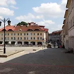 Mieszkanko Kolo Zamku Daire *