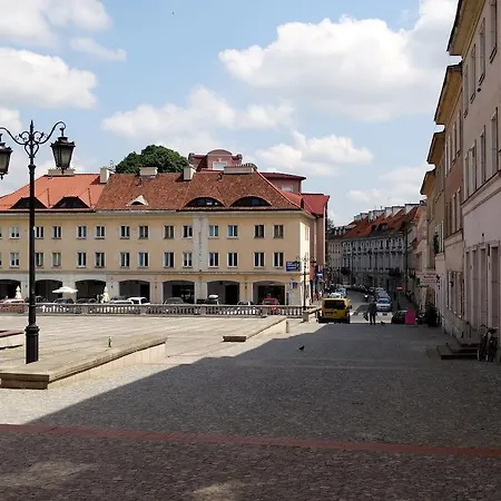 Mieszkanko Kolo Zamku Zaciszna Starowka Lägenhet *
